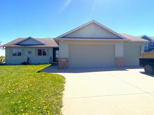 428 6th Ct SE, Dover, MN 55929