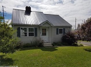 46 Cedar St, Presque Isle, ME 04769