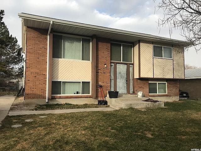 1st image of 4270 S Whipoorwhil St