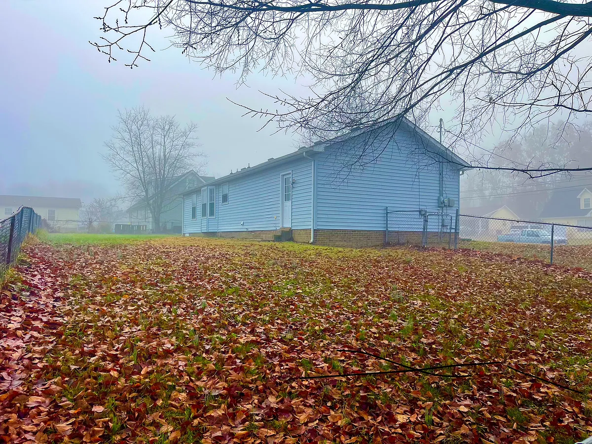 Building Photo - 711 Shelton Cir