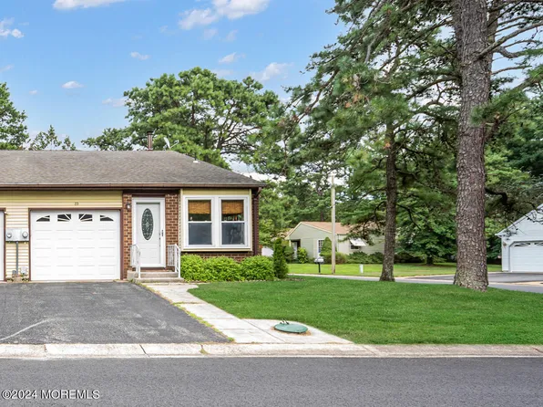 8B Medford Road, Whiting, NJ 08759
