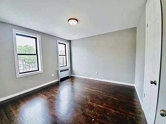 Rented by Bruma Realty LLC