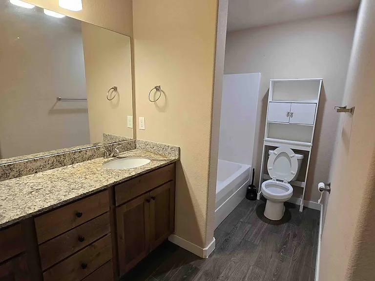 431 Red Robin St #431 — Photo 20