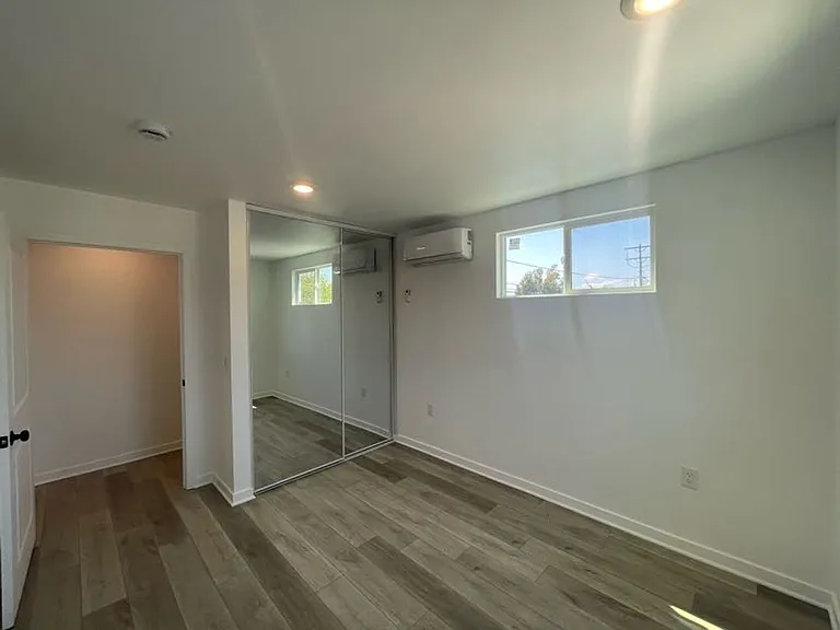 2718 Bomberry St — Photo 11