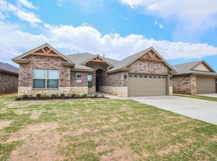 6963 22nd Pl, Lubbock, TX 79407