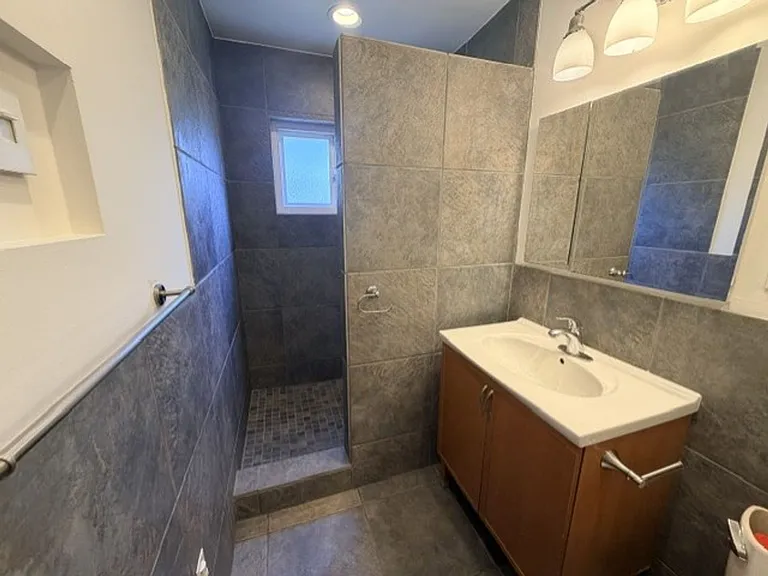 3785 Pershing Ave — Photo 14