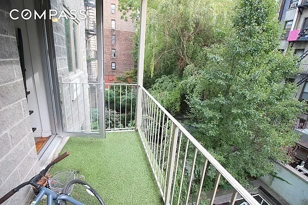 Rented by Compass | media 3