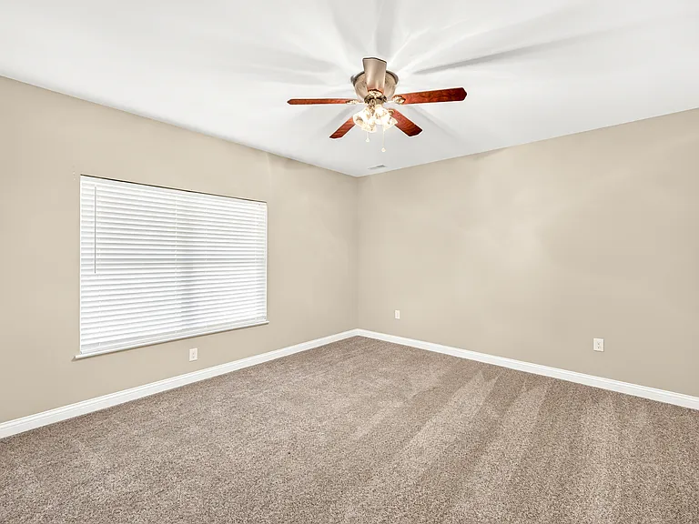 Lower Level BR