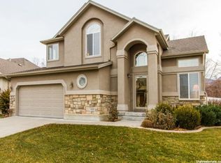 1352 Sandtrap Ln, Farmington, UT 84025