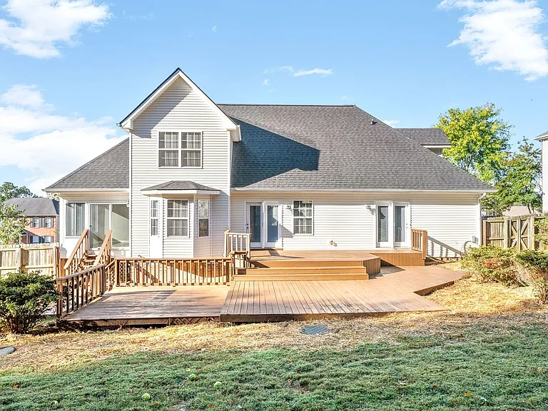 3487 Hickory Glen Dr — Photo 44