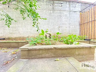 Rented by PadRabbit LLC