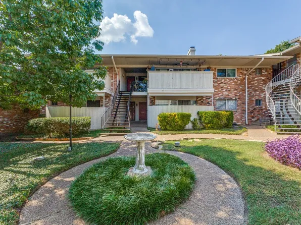 7832 Royal Ln APT 212, Dallas, TX 75230