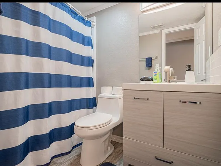 4001 Beneva Rd #421 — Photo 19