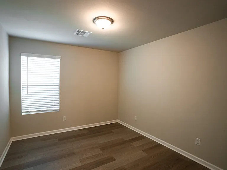 10513 SW 41st St — Photo 14