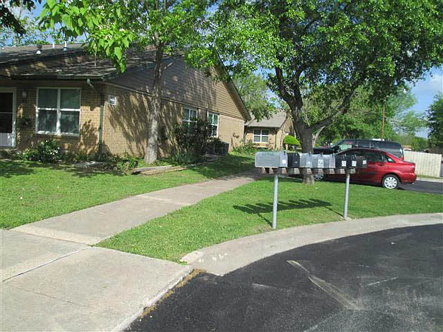 Village of Kaufman — Photo 3