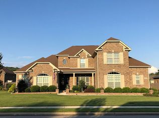 2723 Natures Trl SE, Owens Cross Roads, AL 35763