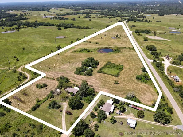 403 W 6th St, Centrahoma, OK 74534