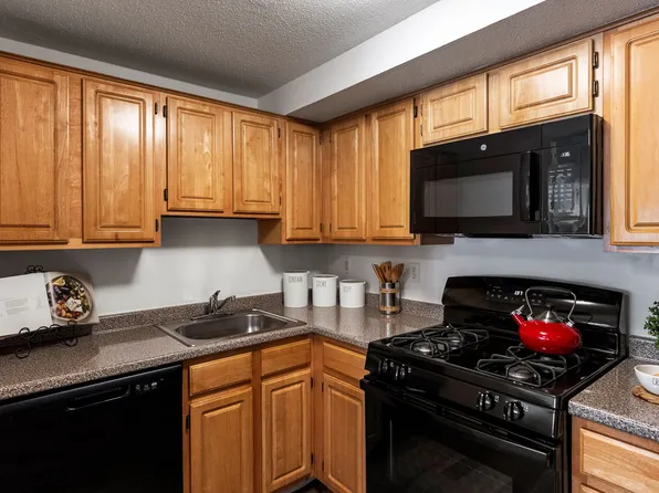 The Groves at Milford