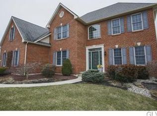 4020 Schaeffer Dr, Walnutport, PA 18088