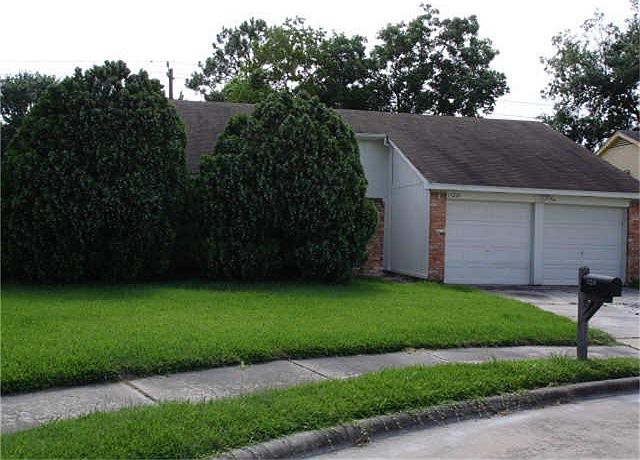 1st image of 17210 Artwood Ln