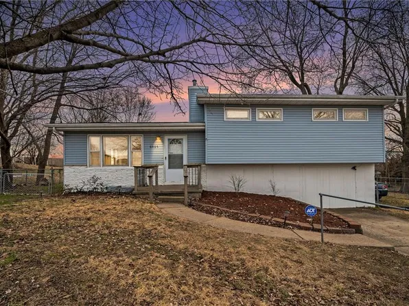 8405 Kaill Rd, Pleasant Valley, MO 64068