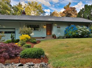 1960 N 11th St, Coos Bay, OR 97420