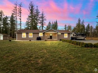 7859 Kickerville Rd, Blaine, WA 98230