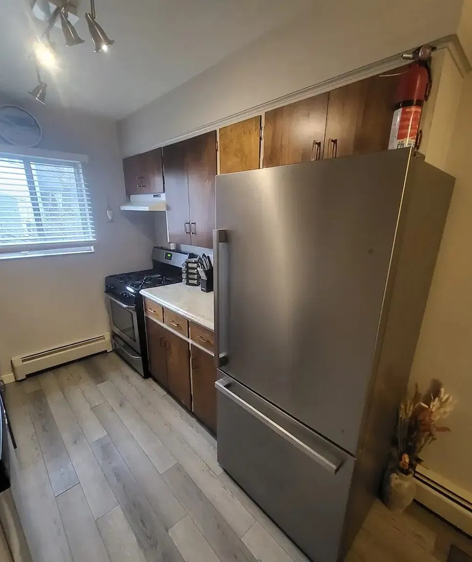 312 Prospect Ave NE — Photo 1