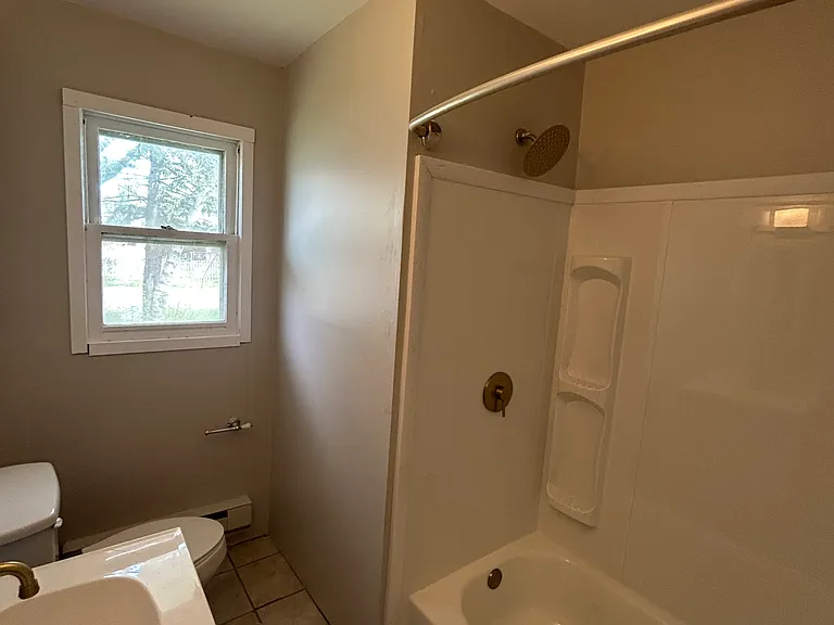 123 Jericho Rd — Photo 3