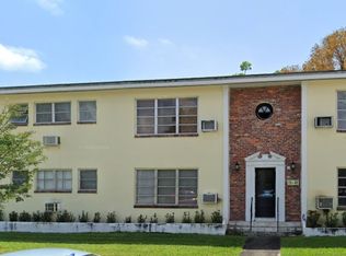 2100 Ponce De Leon Blvd PENTHOUSE 3, Miami, FL 33134