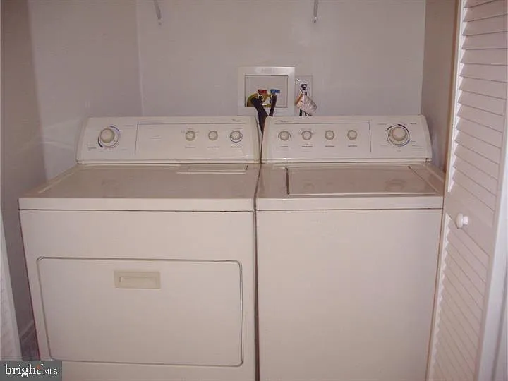 1807 Delancey Way — Photo 11