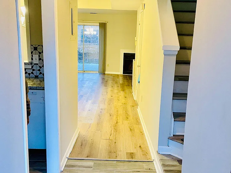 2805 Heathstead Pl — Photo 3
