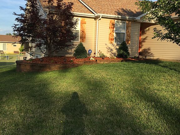 4th image of 218 Conrad Cir