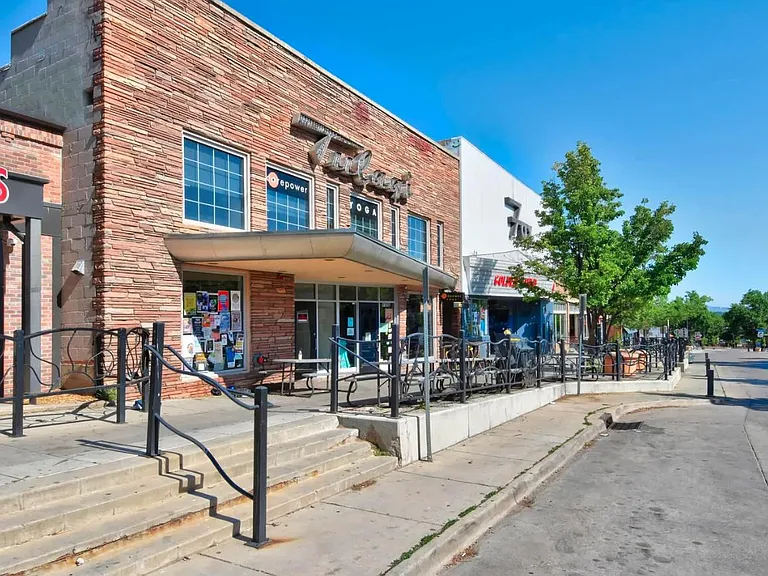 1085 Broadway St #6 — Photo 26