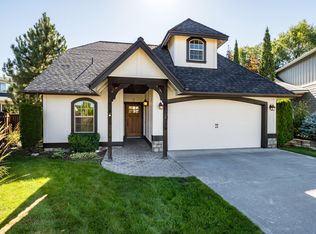 2324 NE Halston Ct, Bend, OR 97701