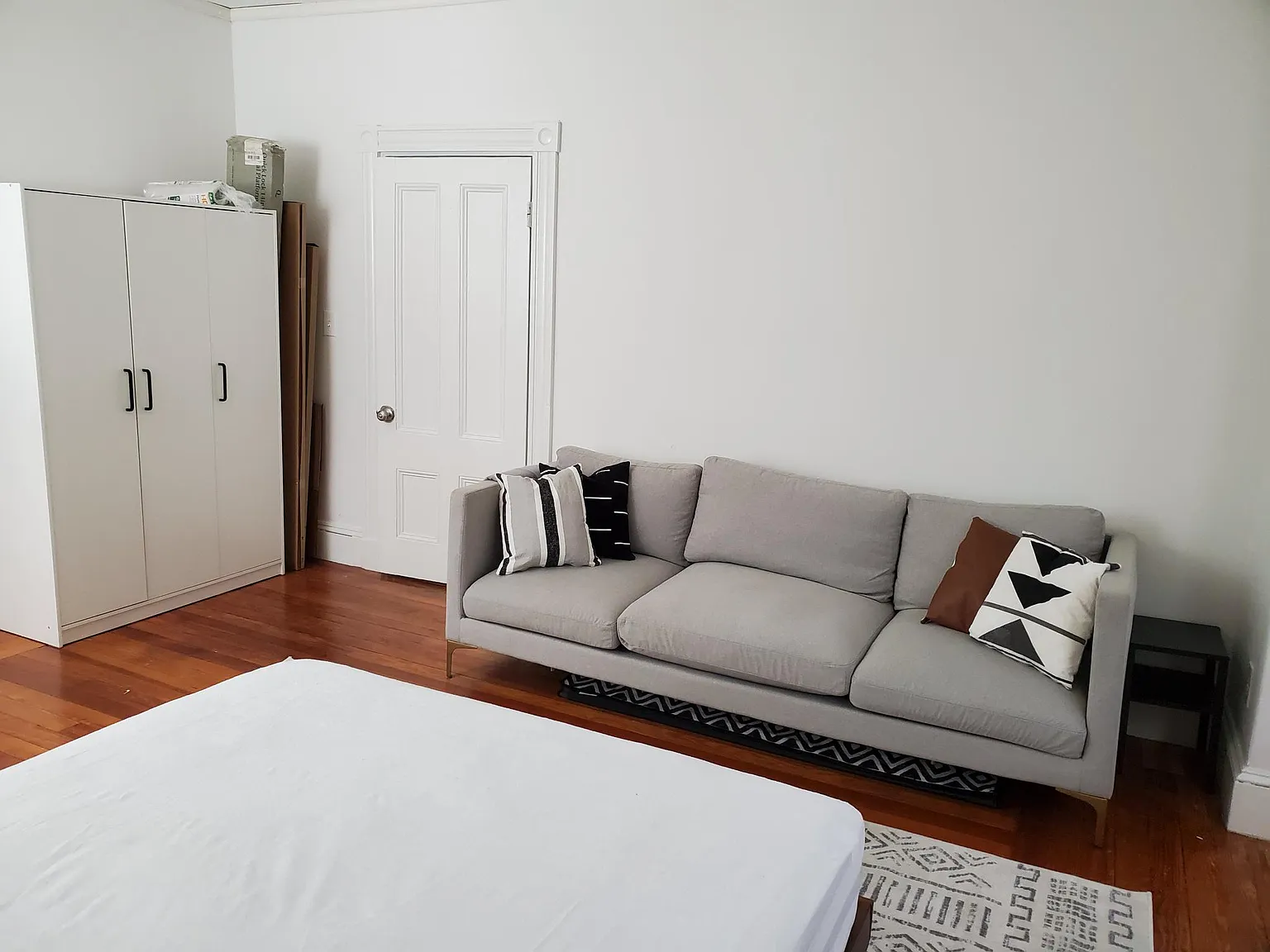 5 bed, 1500 sqft, $950 — Photo 4