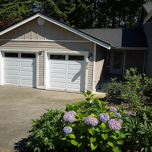 1668 NW White Tail Pl Photo 1