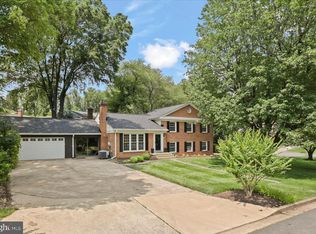 7400 Lanham Rd, Falls Church, VA 22043