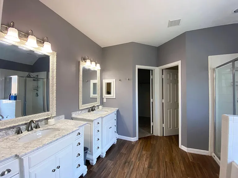 2125 Columbia Dr — Photo 22