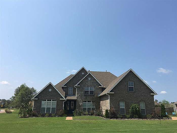 1st image of 5 Northern Leaf Dr