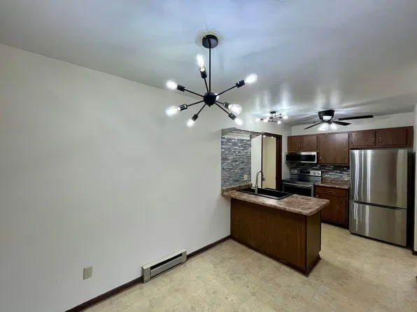 1010 Sawyer Dr