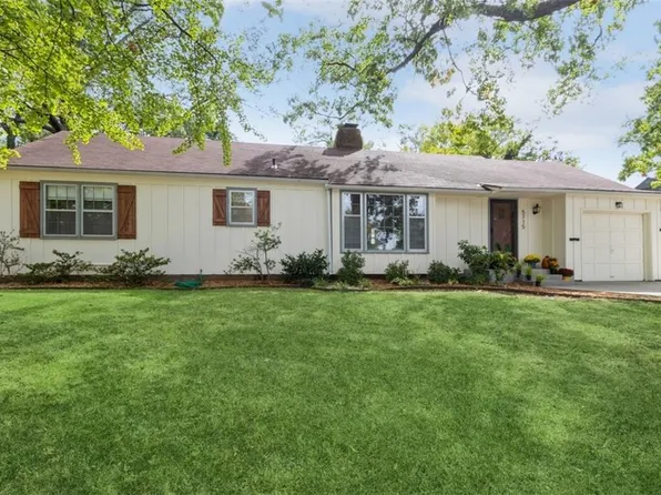 5715 W 78th Ter, Prairie Village, KS 66208