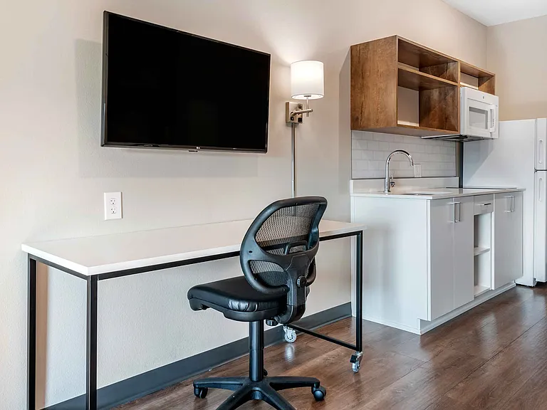 Studio Suite - 1 King Bed