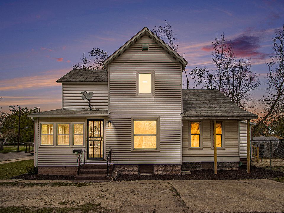 1st image of 1346 Krom Ave