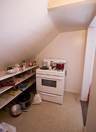 3rd image of 235 W Wood St #2