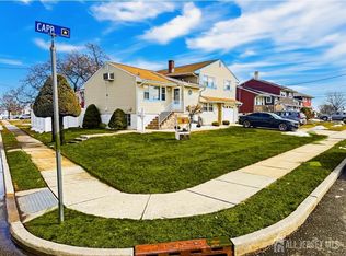 6 Capp St, Carteret, NJ 07008