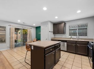 140 Ropango Way, Hemet, CA 92545