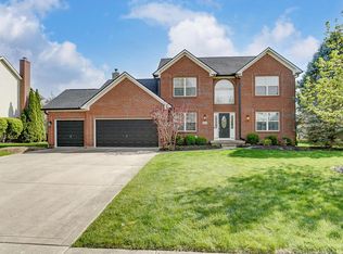 8277 Chateau Ln, Westerville, OH