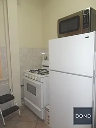 Rented by Bond New York