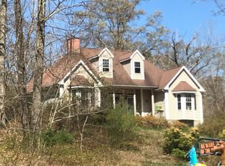 108 N Frontage Rd, Killingly, CT 06239